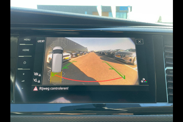 Volkswagen Transporter 2.0 TDI L2H1 30 DC Bulli|AUTOMAAT|ACC|TREKHAAK|DIGITAL|CARPLAY|CAMERA|DUBBELE SCHUIFDEUR|TWEE ACHTERDEUREN|