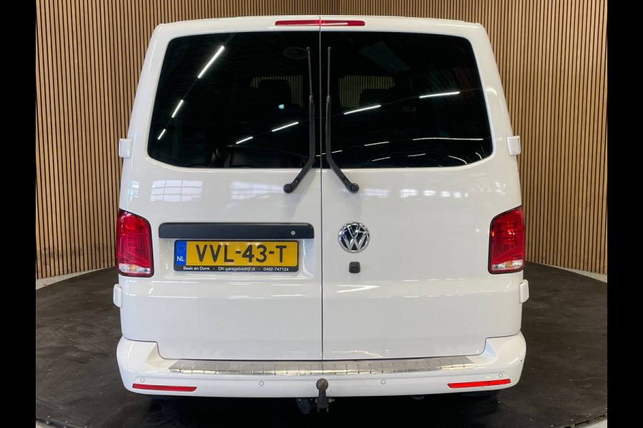 Volkswagen Transporter 2.0 TDI L2H1 30 DC Bulli|AUTOMAAT|ACC|TREKHAAK|DIGITAL|CARPLAY|CAMERA|DUBBELE SCHUIFDEUR|TWEE ACHTERDEUREN|