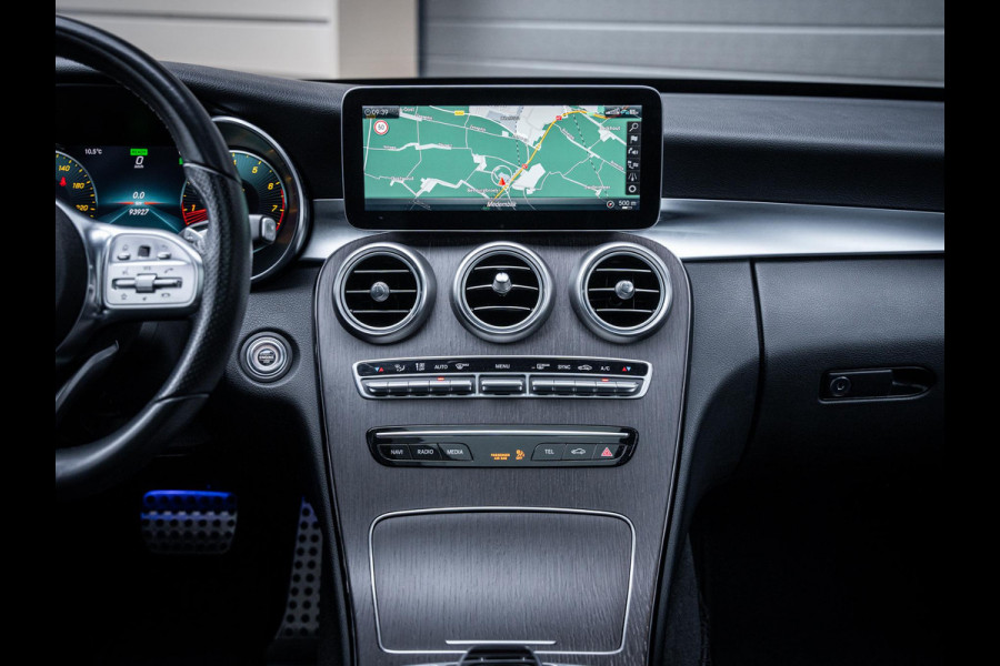 Mercedes-Benz C-Klasse Estate 200 4MATIC Premium Plus Pack AMG-Line l Pano l Sfeerverl. l Burmester l Camera