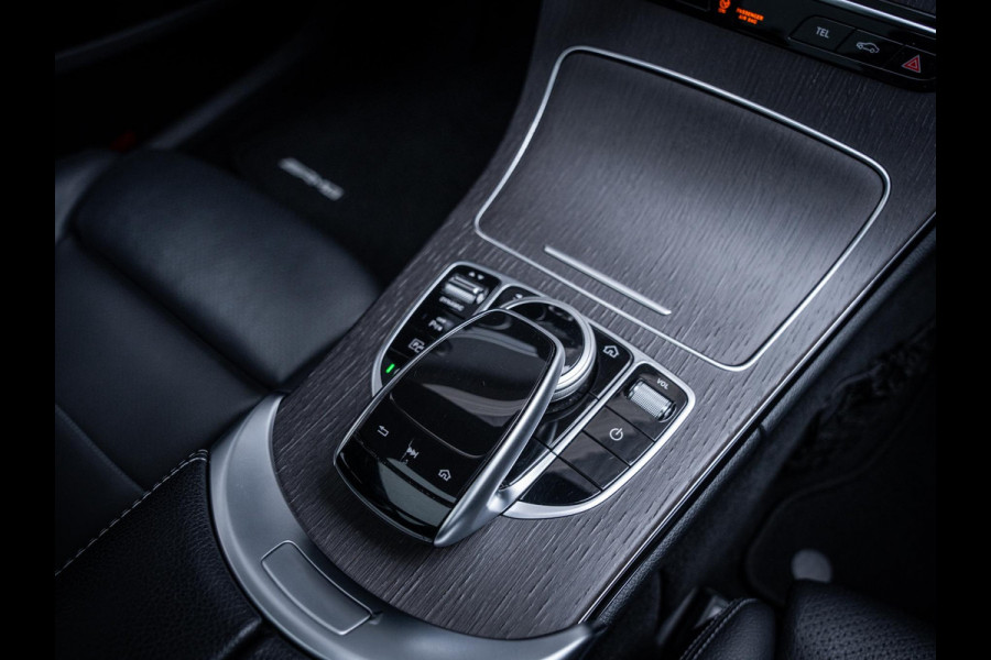 Mercedes-Benz C-Klasse Estate 200 4MATIC Premium Plus Pack AMG-Line l Pano l Sfeerverl. l Burmester l Camera