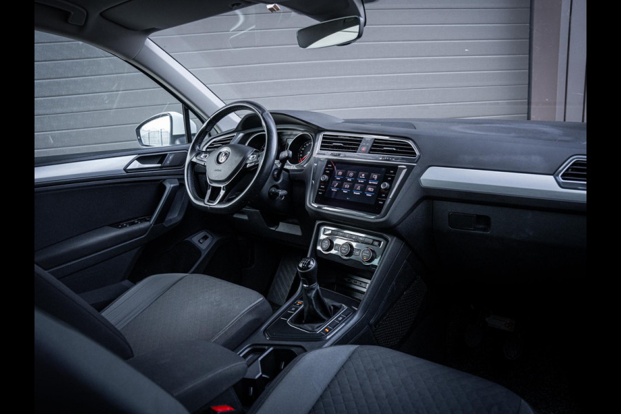 Volkswagen Tiguan 1.5 TSI Comfortline Business - ACC l Auto Carplay l PDC l Elek. Kofferklep