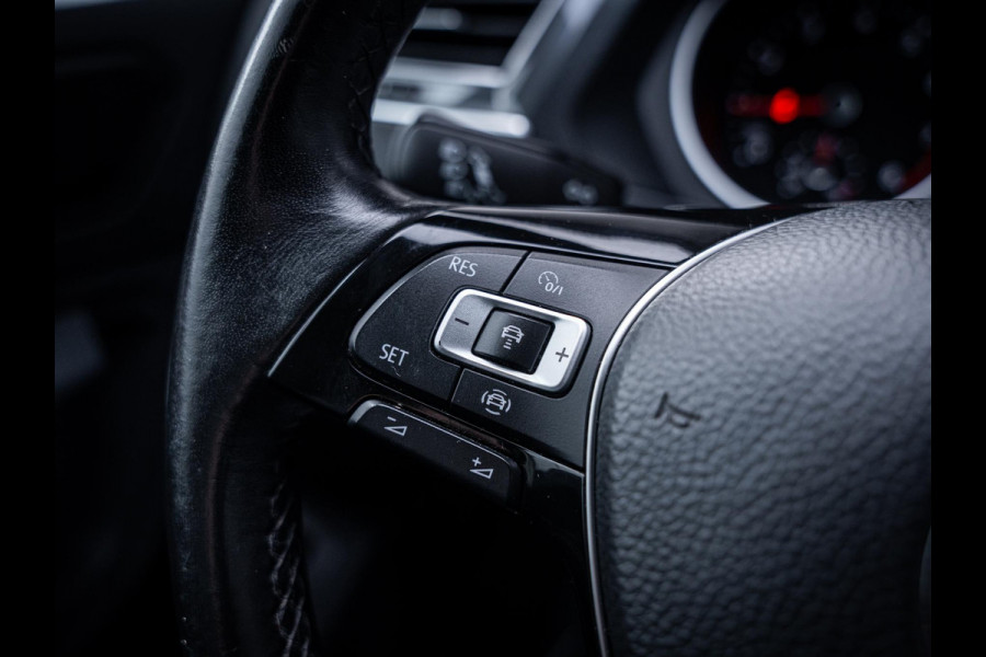 Volkswagen Tiguan 1.5 TSI Comfortline Business - ACC l Auto Carplay l PDC l Elek. Kofferklep