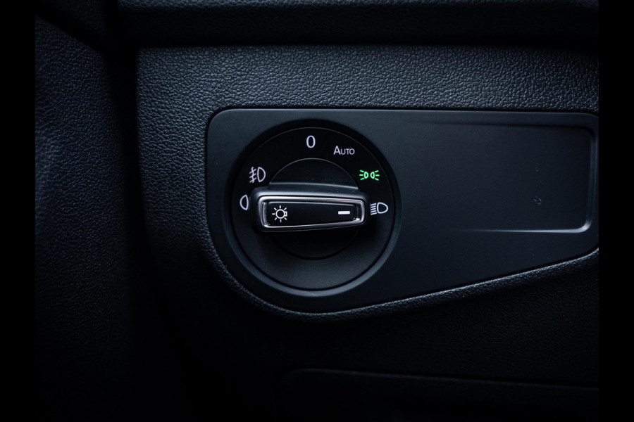 Volkswagen Tiguan 1.5 TSI Comfortline Business - ACC l Auto Carplay l PDC l Elek. Kofferklep