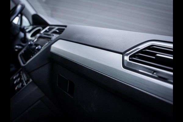 Volkswagen Tiguan 1.5 TSI Comfortline Business - ACC l Auto Carplay l PDC l Elek. Kofferklep