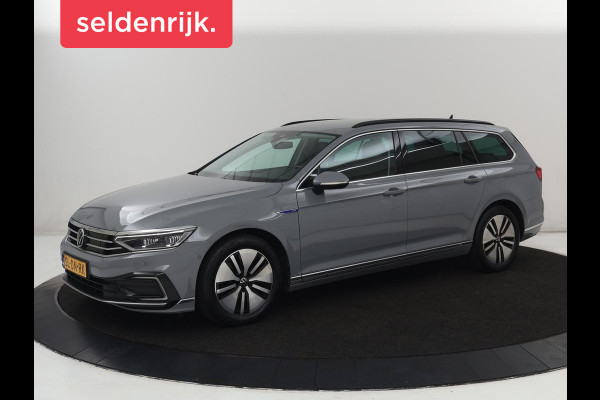 Volkswagen Passat 1.4 TSI PHEV GTE | SOH 96% | Trekhaak | Stoelverwarming | Camera | Massage | Carplay | Matrix LED | Adaptive cruise | Navigatie | Park Assist | Climate control | Plug In