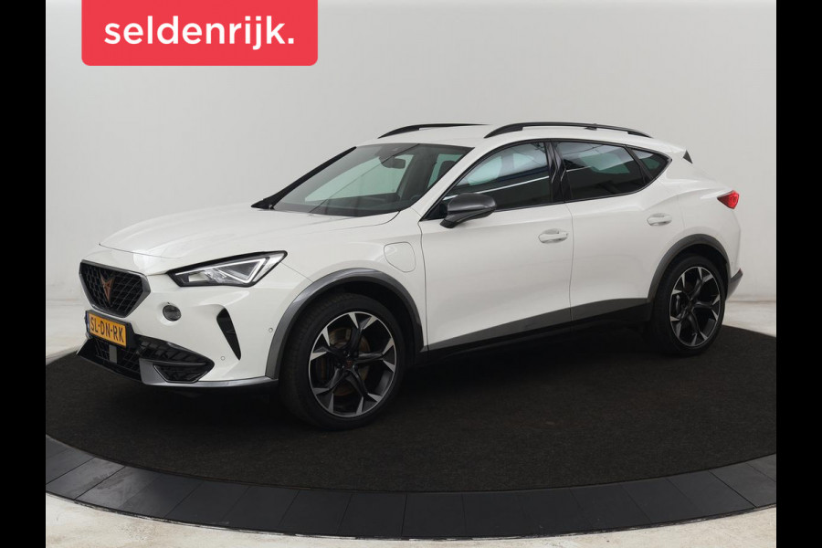 CUPRA Formentor 1.4 eHybrid VZ | SOH 90% | 245pk | Adaptive cruise | Stuurverwarming | Carplay | Sfeerverlichting | Camera | Sportstoelen | Full LED | Half leder | Navigatie | Keyless | PHEV | Plug In