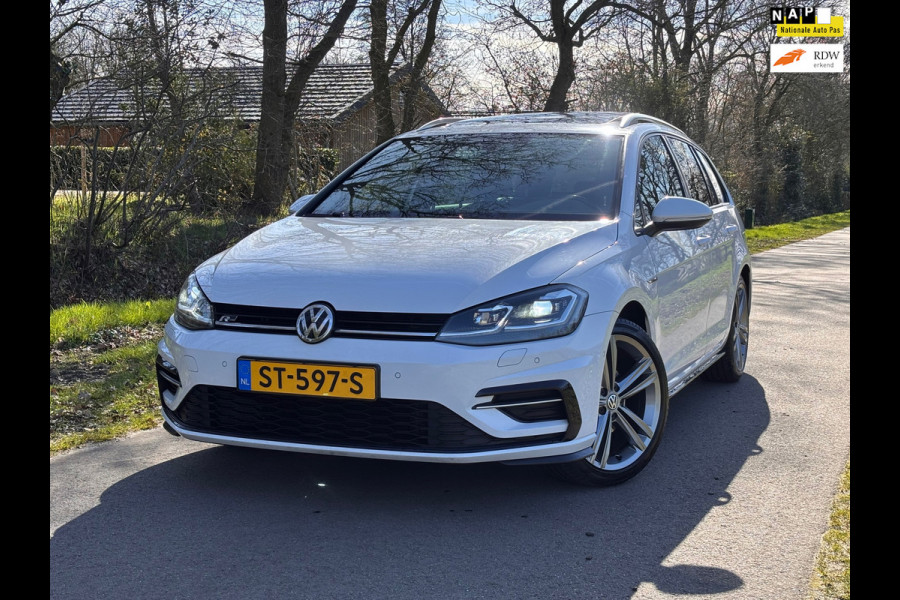 Volkswagen Golf Variant 1.5 TSI Highline Business R | DSG + Cruise + Pano |