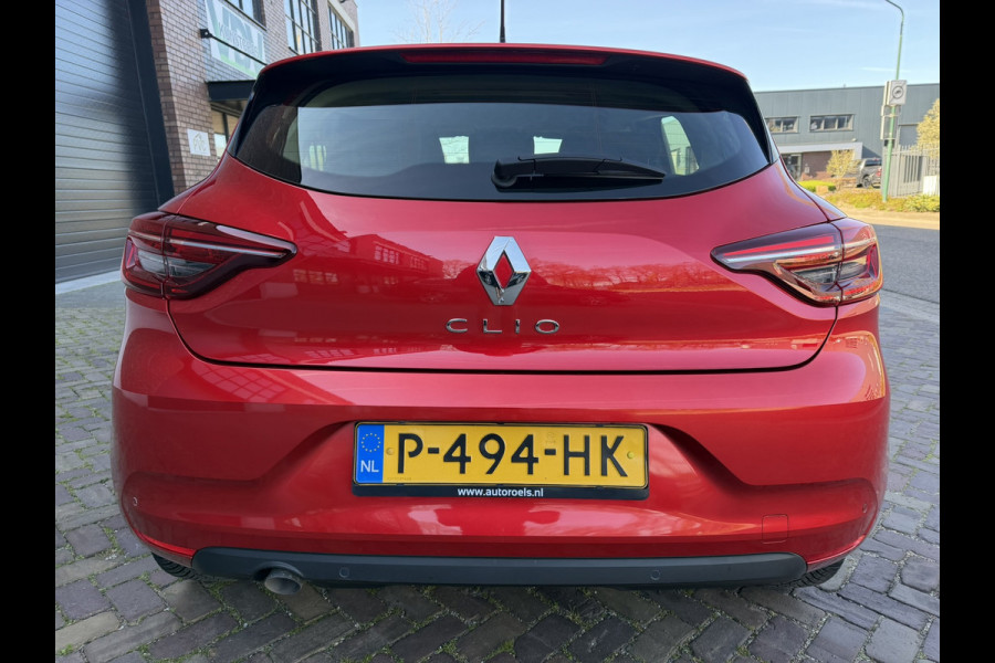 Renault Clio 1.0 TCe / Navigatie by Apple CarPlay - Android / 1e Eigenaar / ALL-Season banden / Cruise Control / PDC met optische