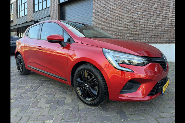 Renault Clio 1.0 TCe / Navigatie by Apple CarPlay - Android / 1e Eigenaar / ALL-Season banden / Cruise Control / PDC met optische