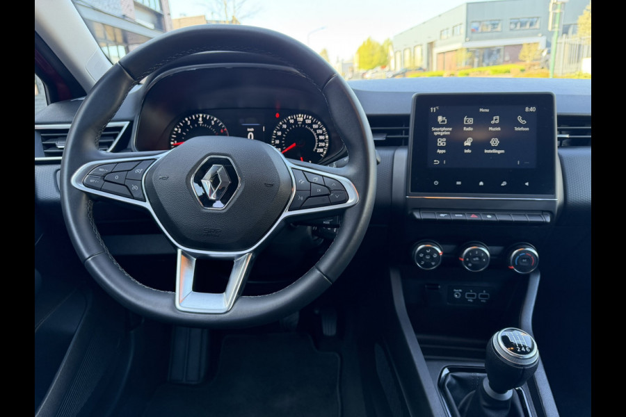 Renault Clio 1.0 TCe / Navigatie by Apple CarPlay - Android / 1e Eigenaar / ALL-Season banden / Cruise Control / PDC met optische
