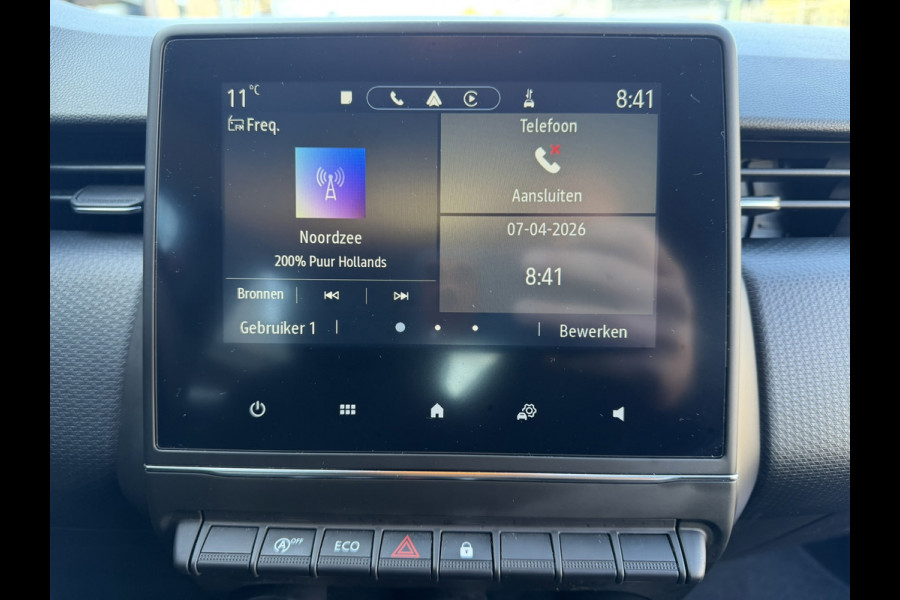 Renault Clio 1.0 TCe / Navigatie by Apple CarPlay - Android / 1e Eigenaar / ALL-Season banden / Cruise Control / PDC met optische