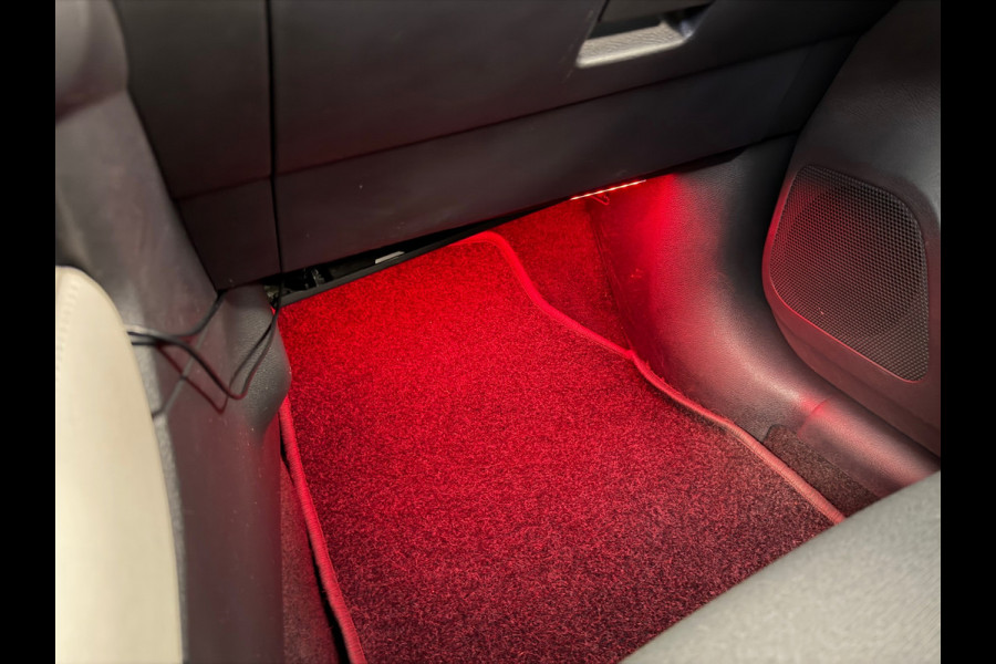 Nissan Micra 1.0 IG-T Tekna CRUISE CONTROL CAMERA PDC ACHTER NAVI ELEK RAMEN ELEK SPIEGELS DAB+