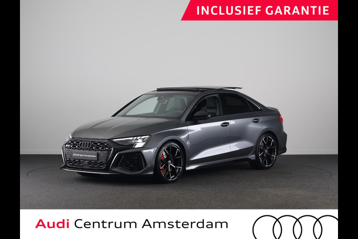 Audi RS 3 Limousine 2.5 TFSI quattro 400pk | Panoramadak | Verlengde garantie | 3-spaaks sport afgevlakt stuurwiel | Adaptief onderstel | SONOS Premium 3D Audio