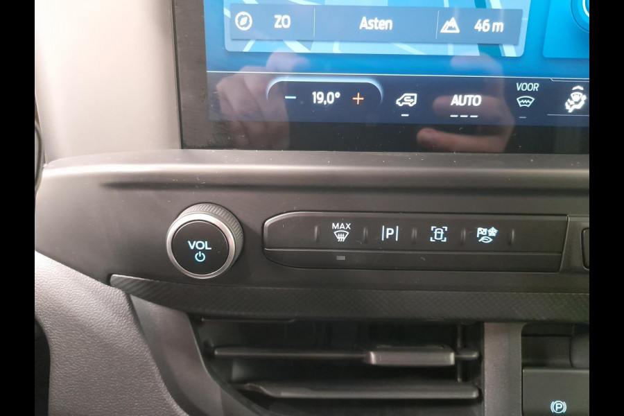 Ford Transit Custom 300 2.0 TDCI L2H1 Trend Nieuw Model Navi Cruise Camera Parkeersensoren Trekhaak
