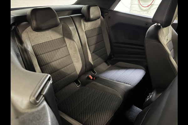 Volkswagen T-Roc Cabrio 1.5 TSI 150PK DSG R-LINE SPORT TREKHAAK/CAMERA/VIRTUAL