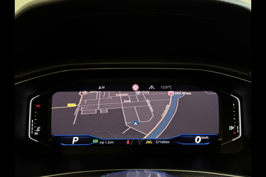 Volkswagen T-Roc Cabrio 1.5 TSI 150PK DSG R-LINE SPORT TREKHAAK/CAMERA/VIRTUAL