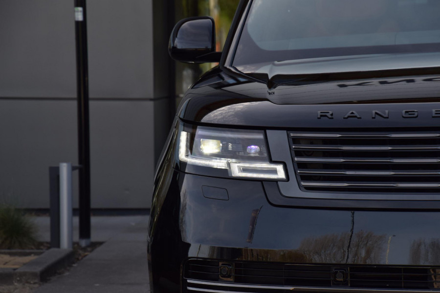 Land Rover Range Rover P550e SV | Two-Tone interieur | Obsidian Black