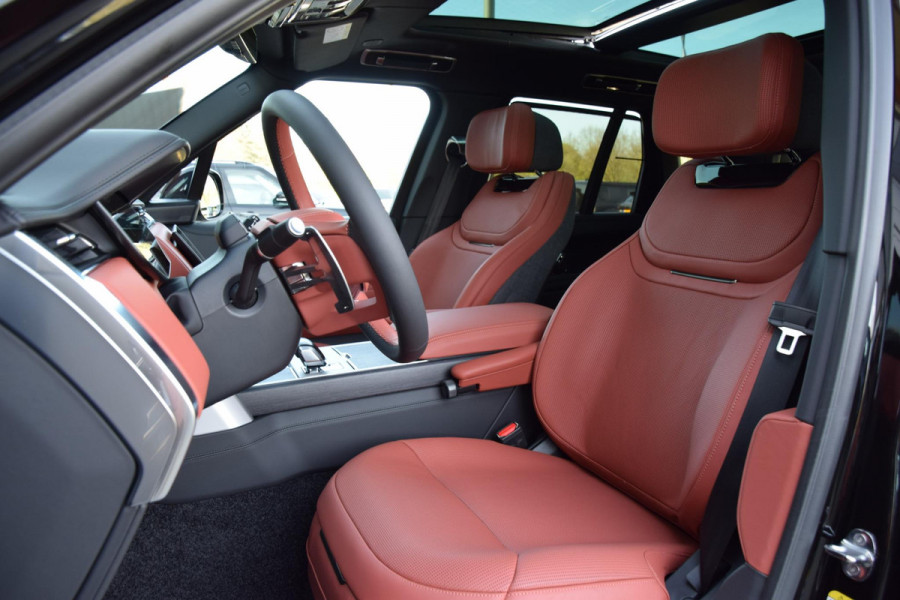 Land Rover Range Rover P550e SV | Two-Tone interieur | Obsidian Black