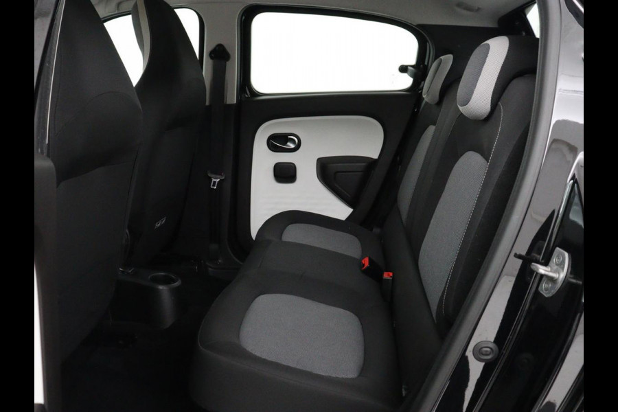 Renault Twingo Z.E. R80 Collection | Navigatie | Climate control | Carplay | Bluetooth | Speedlimiter | DAB | LED | Origineel NL