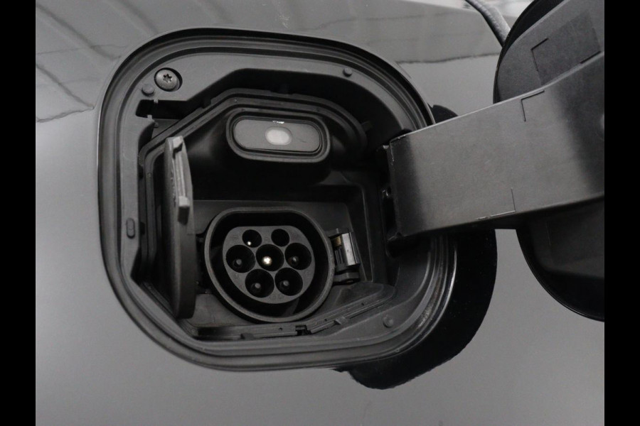 Renault Twingo Z.E. R80 Collection | Navigatie | Climate control | Carplay | Bluetooth | Speedlimiter | DAB | LED | Origineel NL