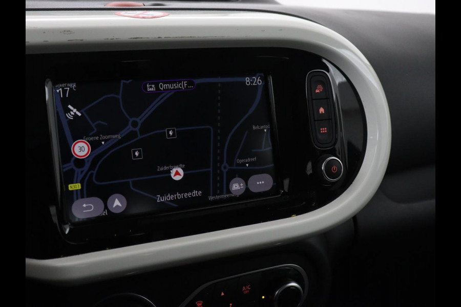 Renault Twingo Z.E. R80 Collection | Navigatie | Climate control | Carplay | Bluetooth | Speedlimiter | DAB | LED | Origineel NL