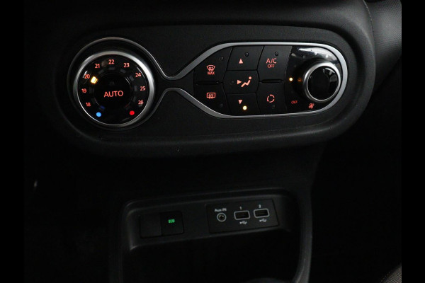 Renault Twingo Z.E. R80 Collection | Navigatie | Climate control | Carplay | Bluetooth | Speedlimiter | DAB | LED | Origineel NL