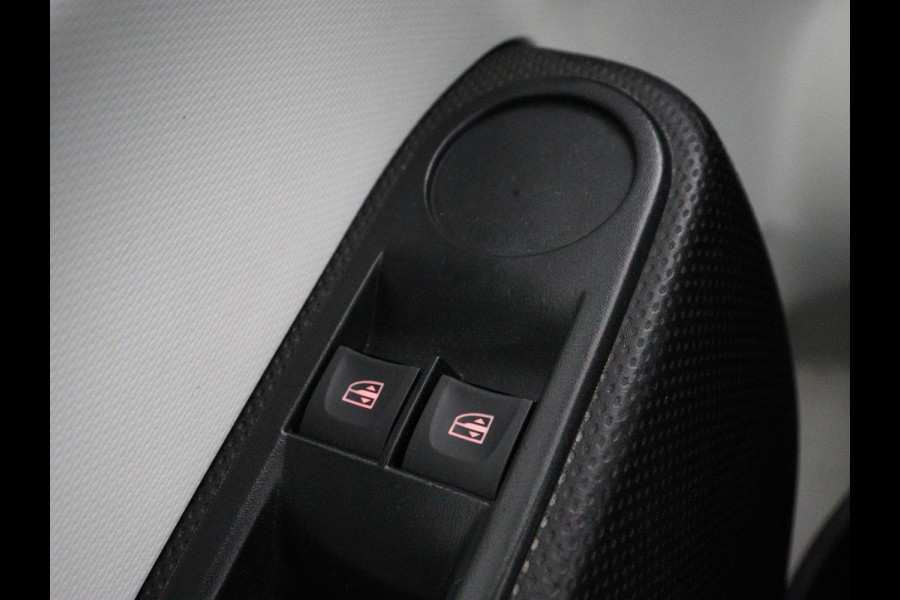 Renault Twingo Z.E. R80 Collection | Navigatie | Climate control | Carplay | Bluetooth | Speedlimiter | DAB | LED | Origineel NL