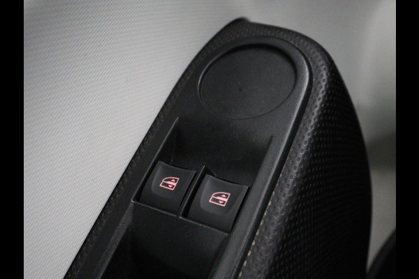 Renault Twingo Z.E. R80 Collection | Navigatie | Climate control | Carplay | Bluetooth | Speedlimiter | DAB | LED | Origineel NL