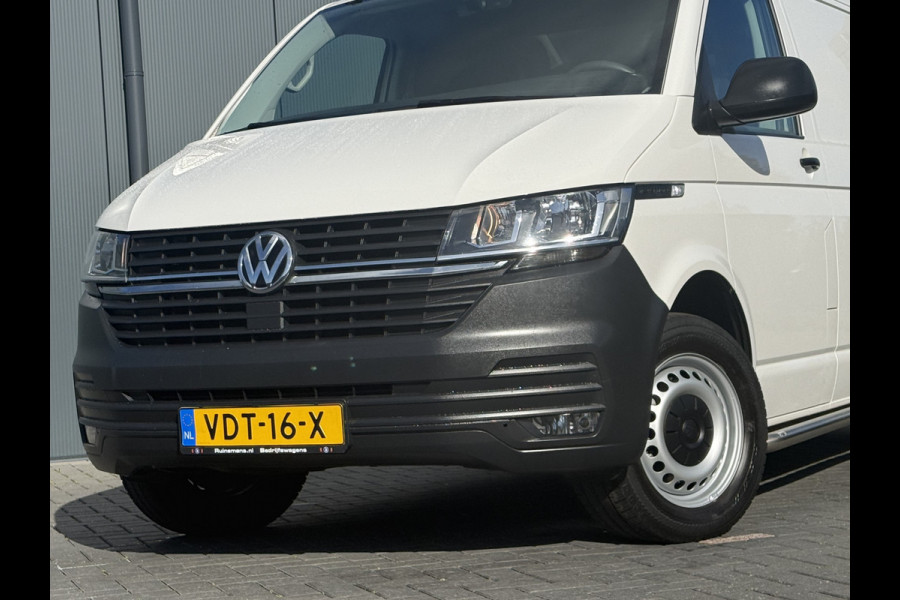 Volkswagen Transporter 2.0 TDI 150 PK / L2H1 / 1e EIG. / ALUCA INRICHTING / TREKHAAK / IMPERIAAL / CRUISE / AIRCO / NAVI