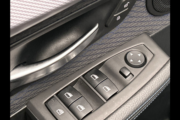 BMW 2 Serie Active Tourer 216d | M/Sport | Alcantara | Origineel NL | Camera | Cruise/Control | Stoel Verwarming |