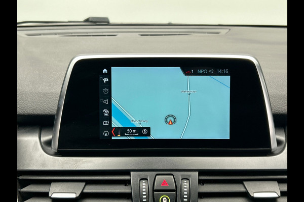 BMW 2 Serie Active Tourer 216d | M/Sport | Alcantara | Origineel NL | Camera | Cruise/Control | Stoel Verwarming |