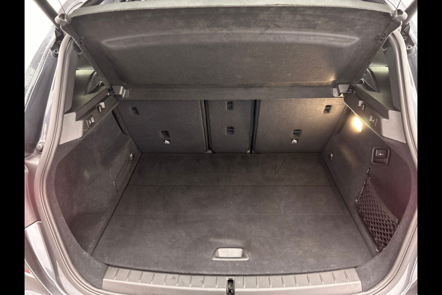 BMW 2 Serie Active Tourer 216d | M/Sport | Alcantara | Origineel NL | Camera | Cruise/Control | Stoel Verwarming |