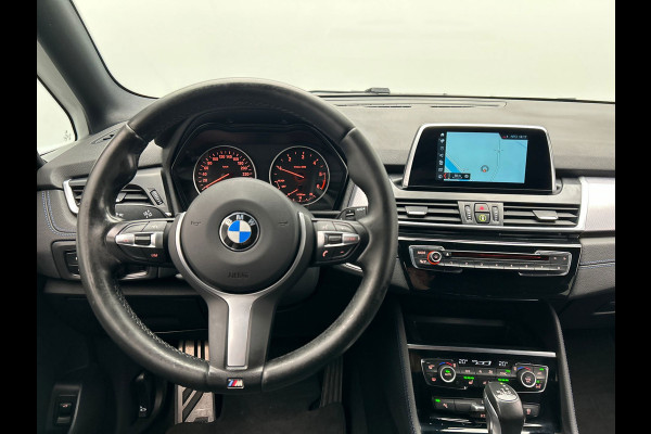 BMW 2 Serie Active Tourer 216d | M/Sport | Alcantara | Origineel NL | Camera | Cruise/Control | Stoel Verwarming |
