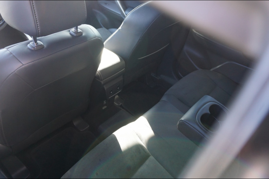 Mitsubishi Eclipse Cross 2.4 PHEV Executive ADAPT. CRUISE | NAVI | ALL-SEASONS