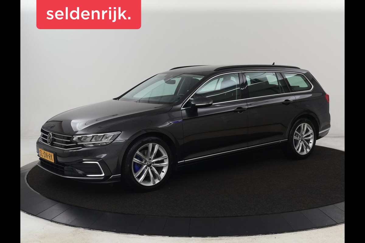 Volkswagen Passat 1.4 TSI PHEV GTE | Stoelverwarming | Adaptive cruise | Carplay | Navigatie | 18'' | Matrix LED | Parkeerhulp | Bluetooth | Plug In