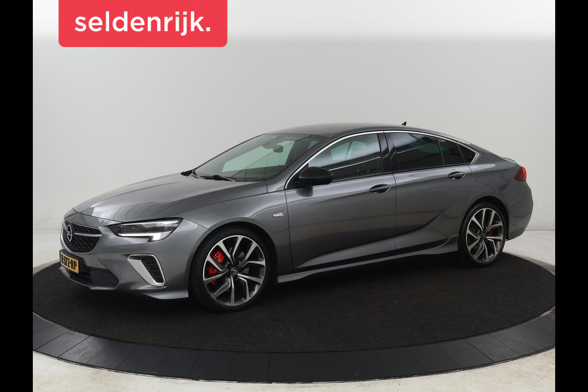 Opel Insignia 2.0 Turbo GSI 4X4 | 230pk | Origineel NL | Head-Up | Adaptive cruise | BOSE Sound | Stoelverwarming | Matrix LED | Camera | Alcantara | Carplay | Navigatie | Keyless | Stuurverwarming | 121.800km NAP