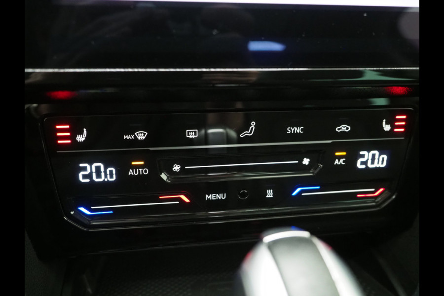 Volkswagen Passat Variant 1.4 TSI PHEV GTE | Panoramadak | Massage | Camera | Virtual | Keyless | Adaptive Cruise | Carplay