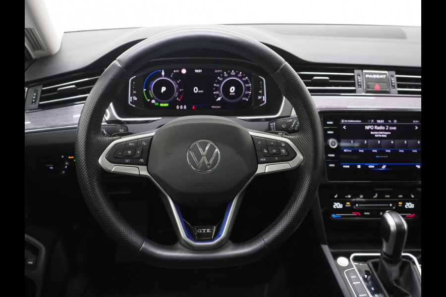 Volkswagen Passat Variant 1.4 TSI PHEV GTE | Panoramadak | Massage | Camera | Virtual | Keyless | Adaptive Cruise | Carplay