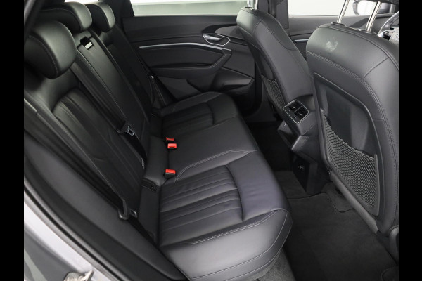 Audi e-tron 55 quattro Advanced edition Plus 95 kWh 408pk | SOH 92% | Parkeersensoren | 21 inch Lichtmetalen velgen | Lederen bekleding