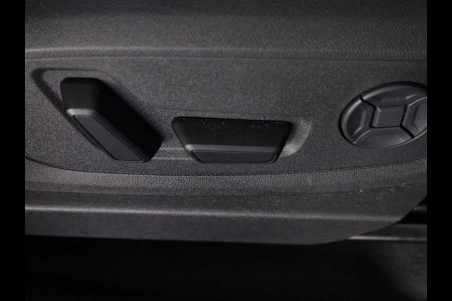 Audi e-tron 55 quattro Advanced edition Plus 95 kWh 408pk | SOH 92% | Parkeersensoren | 21 inch Lichtmetalen velgen | Lederen bekleding