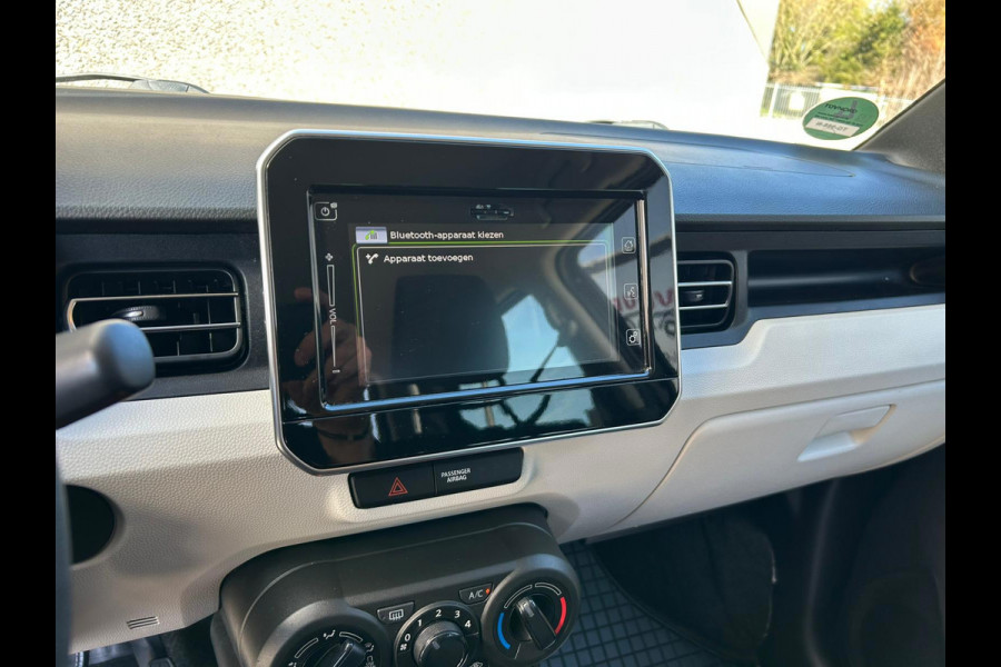 Suzuki Ignis 1.2 Select | CARPLAY | A.CAMERA | NAVI | STOELVERWARM | AUX/USB | SPOILER | APK T/M 1-4-2027 | GROTE BEURT + BOUGIES