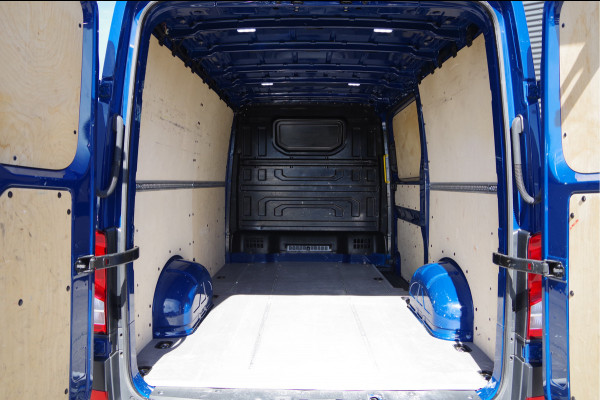 Volkswagen Crafter 35 2.0 TDI L3H2(L2H1) 3-ZITS, 140PK AUT. STANDKACHEL, GEV. ERGO COMFORT STOEL, CRUISE, NAVI, AIRCO