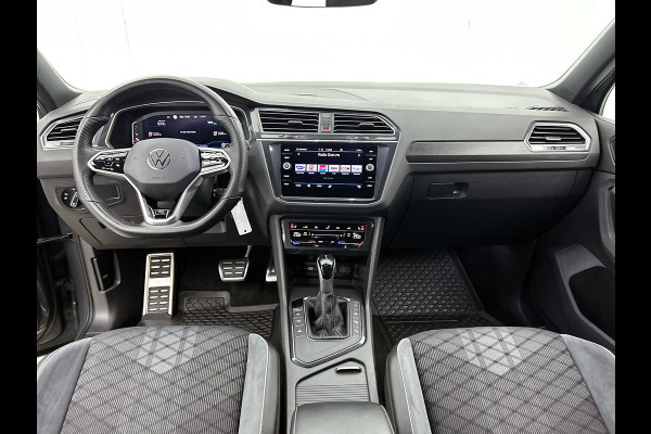 Volkswagen Tiguan 1.4 TSI eHybrid R-Line Business(GoedOnderH, Carplay, Stoel+StuurV, Camera, Trekhaak, Lane Assit, Auto Park, Etc)