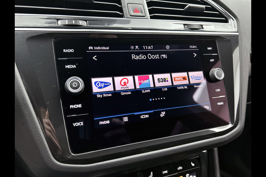 Volkswagen Tiguan 1.4 TSI eHybrid R-Line Business(GoedOnderH, Carplay, Stoel+StuurV, Camera, Trekhaak, Lane Assit, Auto Park, Etc)