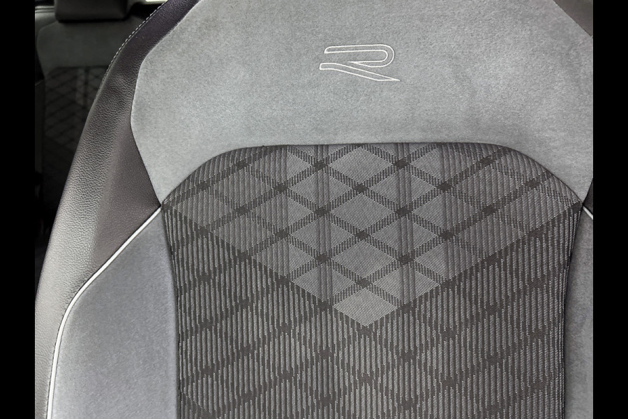 Volkswagen Tiguan 1.4 TSI eHybrid R-Line Business(GoedOnderH, Carplay, Stoel+StuurV, Camera, Trekhaak, Lane Assit, Auto Park, Etc)