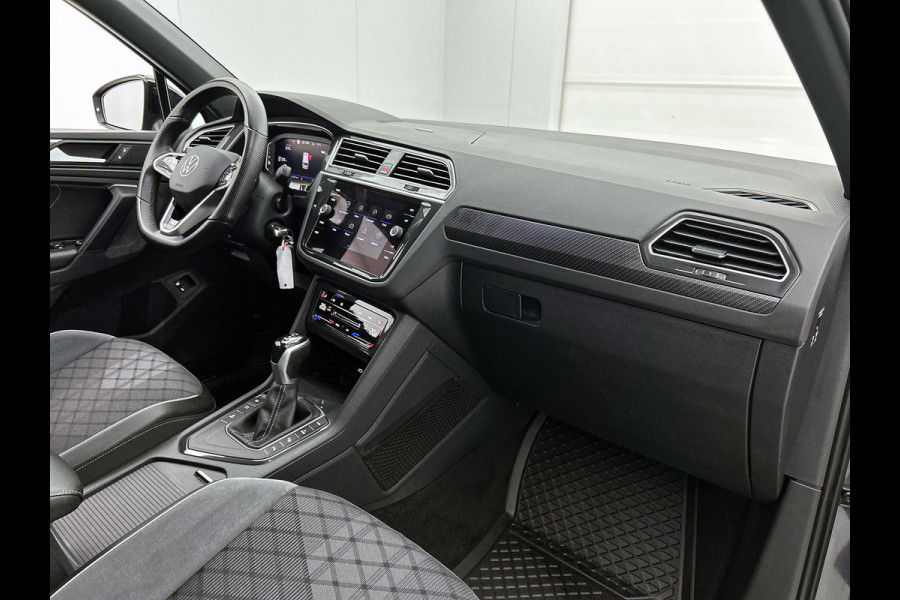 Volkswagen Tiguan 1.4 TSI eHybrid R-Line Business(GoedOnderH, Carplay, Stoel+StuurV, Camera, Trekhaak, Lane Assit, Auto Park, Etc)