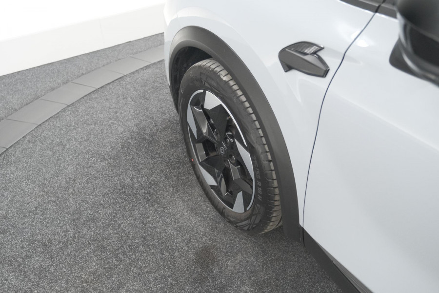 Renault Captur TCe 90 Techno | Camera | Navigatie | Apple Carplay | Pack Full Screen | 18 Inch Lichtmetalen Velgen