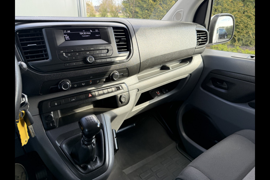 Peugeot Expert 2.0 BlueHDI 123 PK / L2H1 / 1e EIG. / 2.5 TONS TREKHAAK / AIRCO / CRUISE / BLINDSPOT