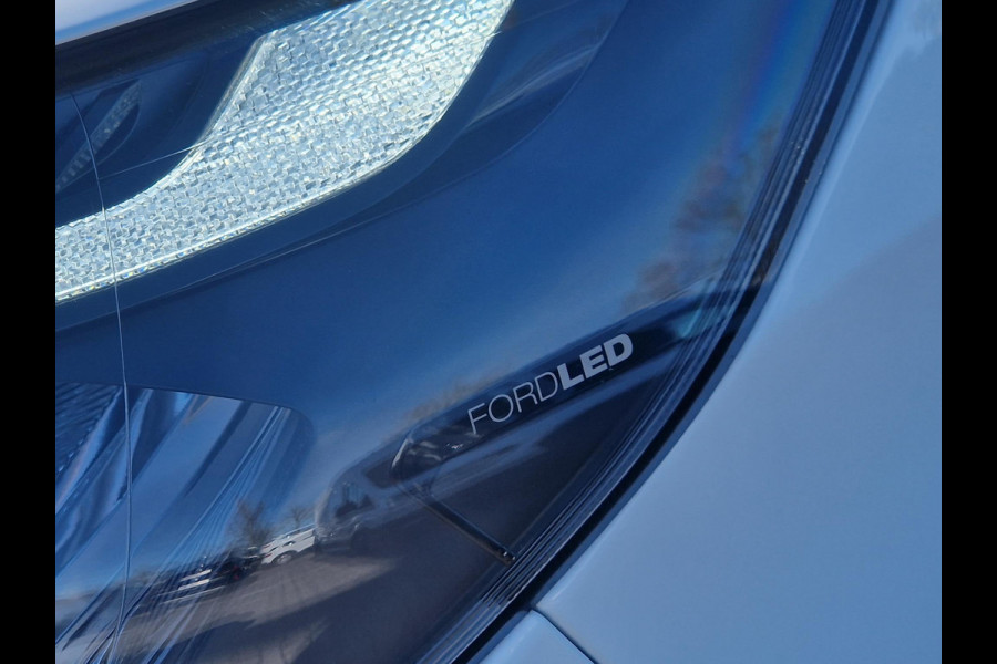 Ford Transit Custom 320 2.5 PHEV L1H1 Limited | Automaat | Stoelverwarming | Camera | 2.300 kg geremd trekgewicht