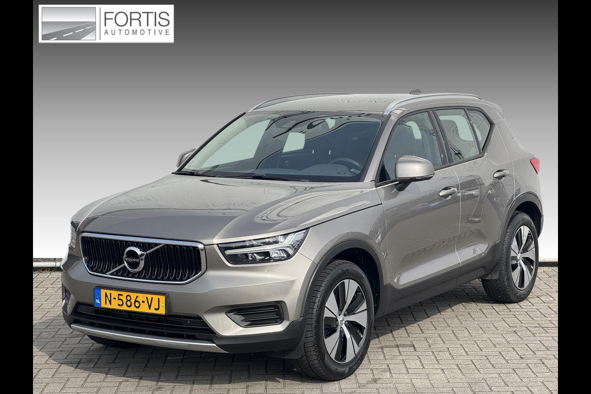 Volvo XC40 1.5 T2 Momentum NL-AUTO | TREKHAAK | STOEL VERWARMING